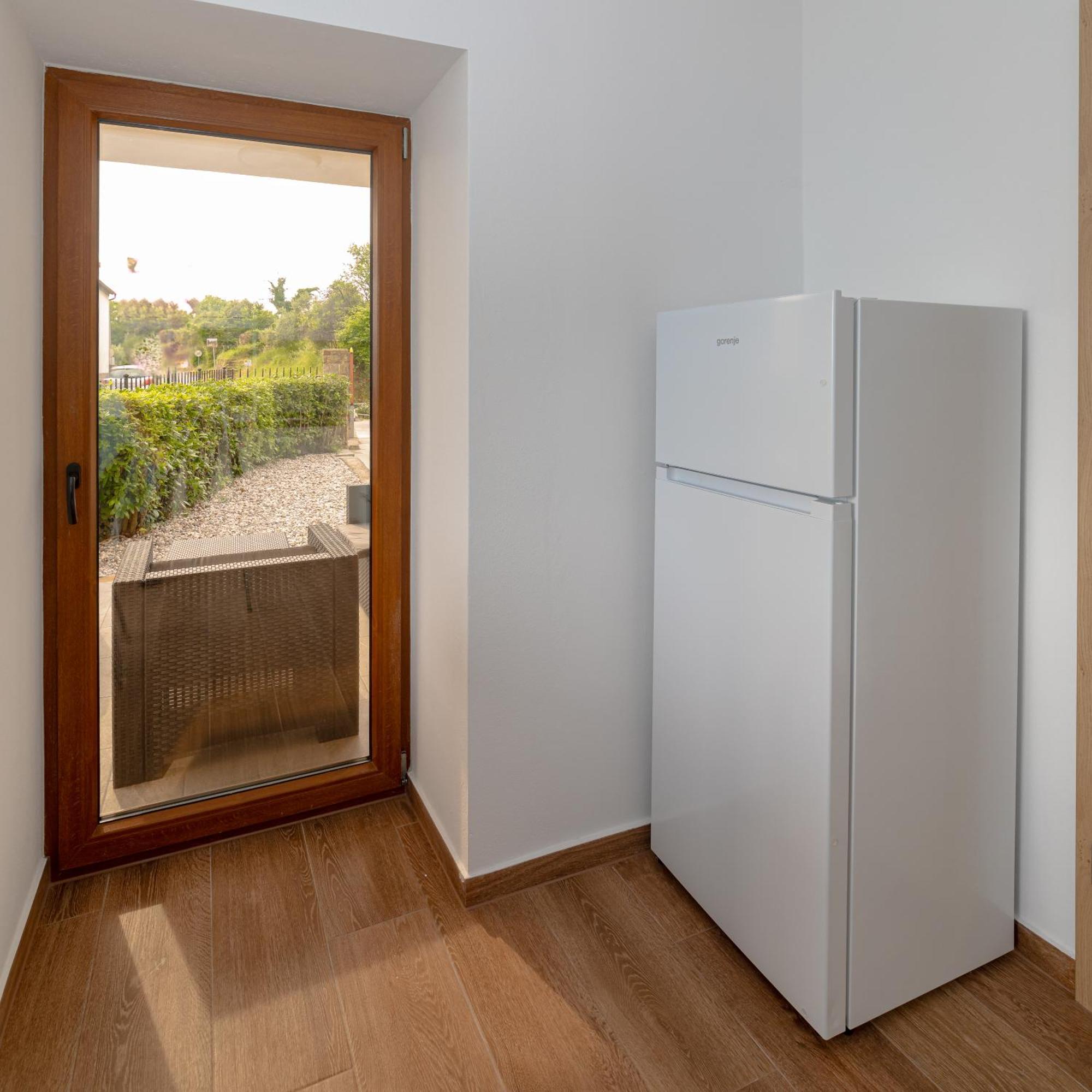 Apartma Oljka Ankaran Exterior photo